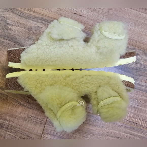 BIRKENSTOCK ARIZONA BIG BUCKLE TEDDY OS, Popcorn, size US 8 - Picture 9 of 13